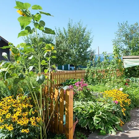 Schnaiterhof Farm stay *